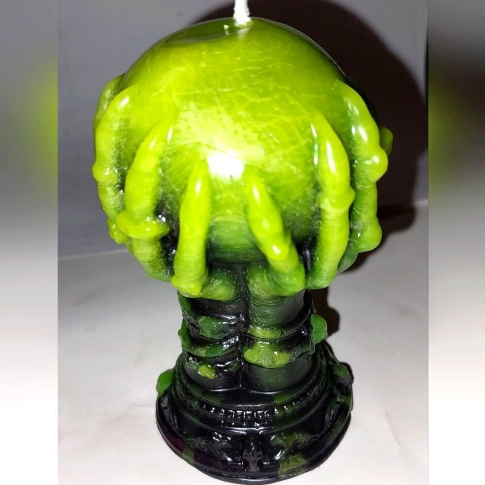 Hand crafted limited edition magic ball claw from our raging skull candle line